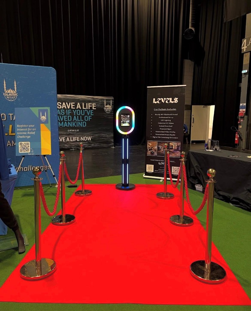 Selfie booth with red carpet